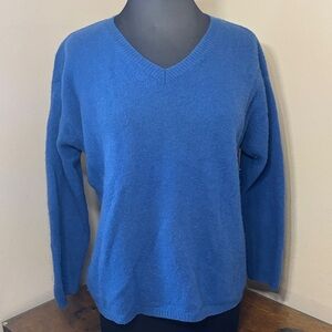 Wool  Limited America Vintage  Blue V-Neck Wool Sweater, size L, Classic!